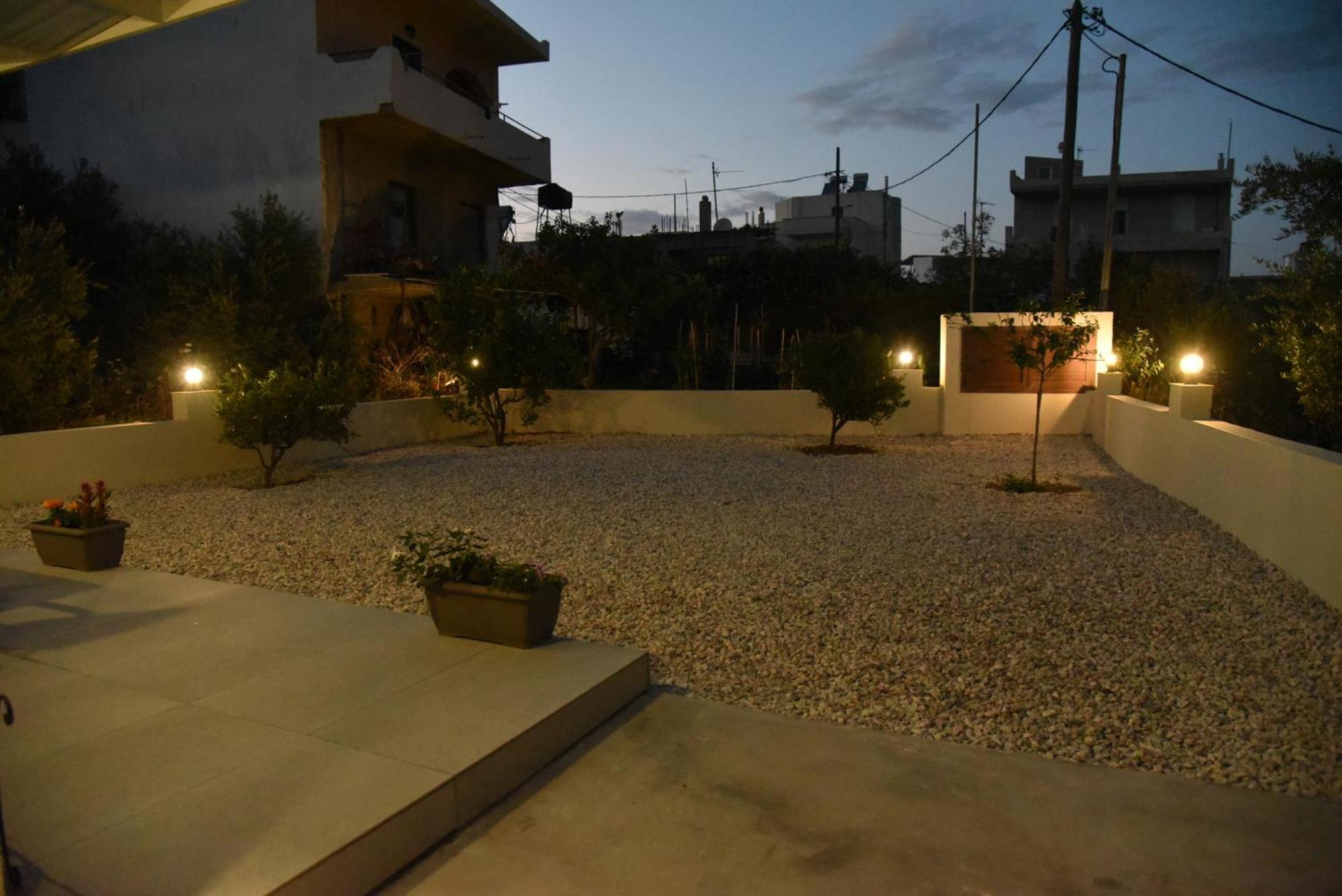 Pirgos Deluxe Apartment - Private Parking Kissamos Exterior photo