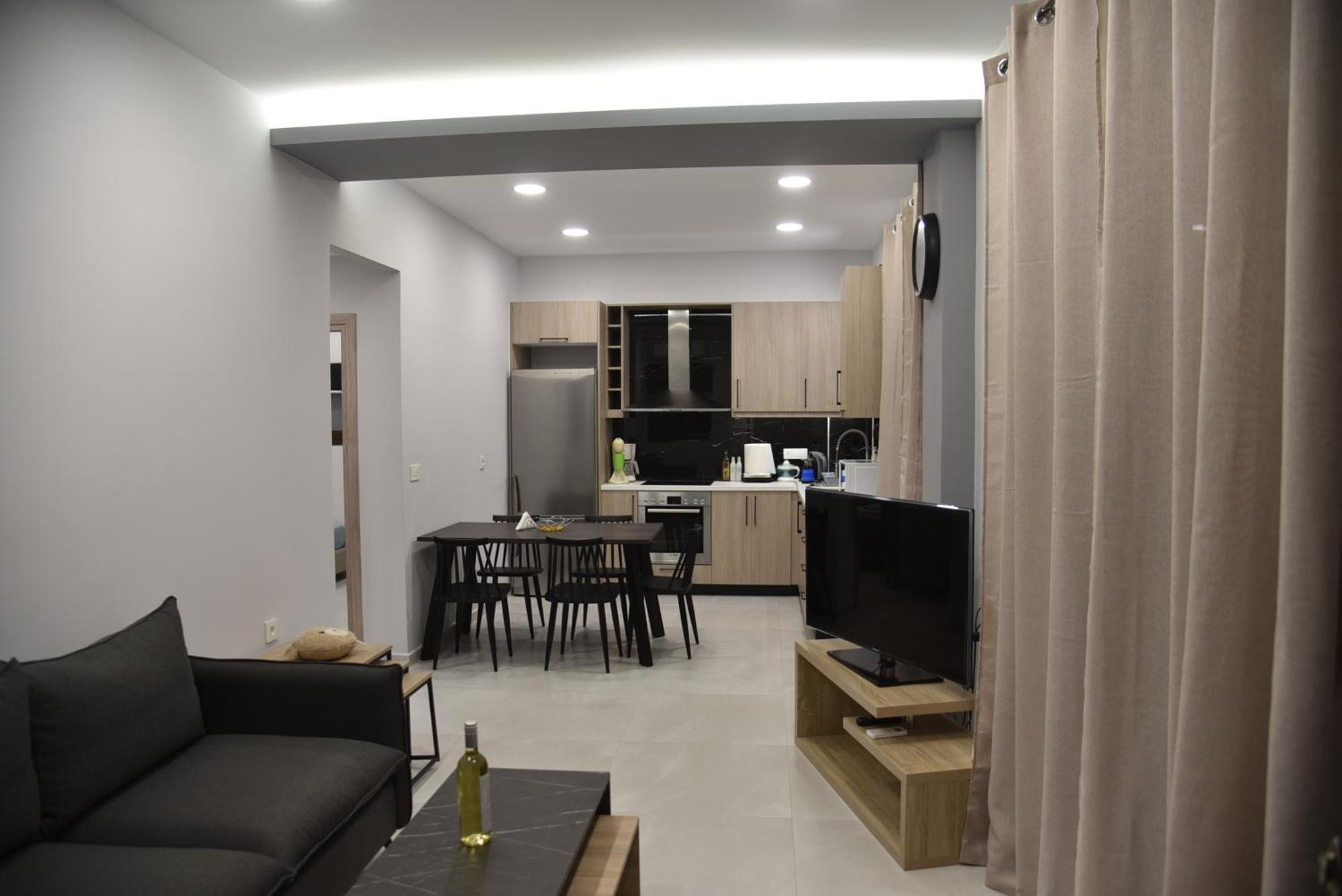 Pirgos Deluxe Apartment - Private Parking Kissamos Exterior photo